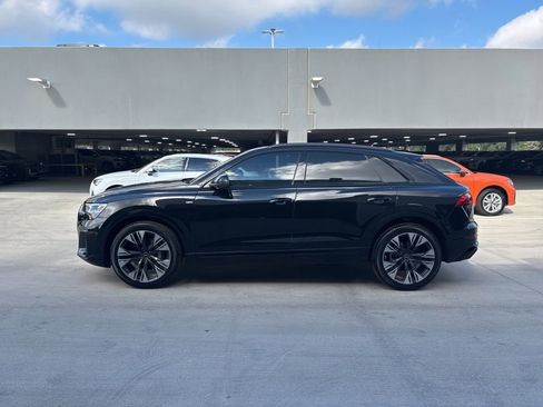 New 2026 Audi Q8 Premium Plus image 9