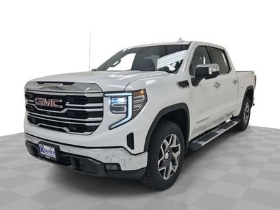 New 2026 GMC Sierra 1500 SLT w/ SLT Premium Package