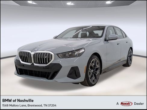 New 2026 BMW i5 eDrive40 w/ M Sport Package RWD image 1