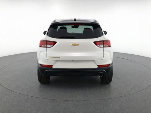 Used 2025 Chevrolet TrailBlazer LT image 7