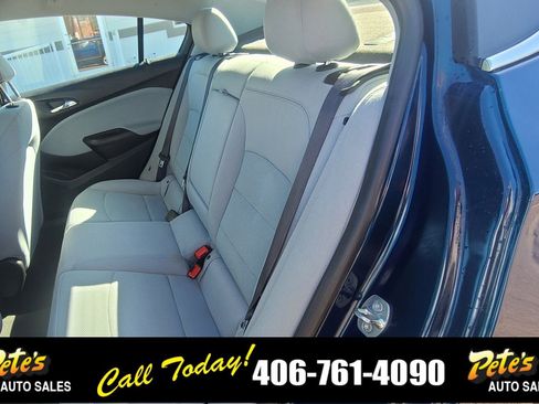 Used 2019 Chevrolet Cruze LT w/ Convenience Package image 13