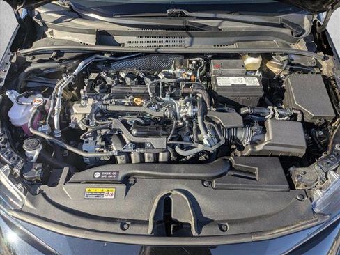Used 2025 Toyota Corolla LE image 20