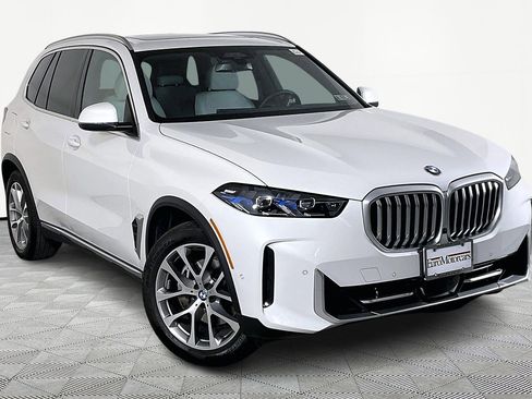 Certified 2026 BMW X5 xDrive40i image 3