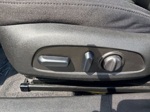 Used 2024 Chevrolet Malibu LT image 22