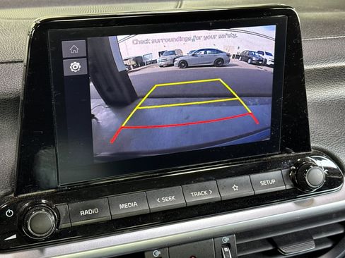 Used 2022 Kia Forte LXS image 24