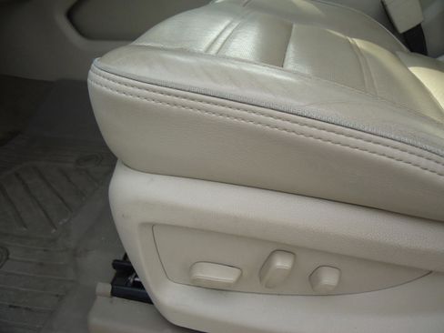 Used 2018 GMC Yukon XL Denali w/ Denali Ultimate Package image 29