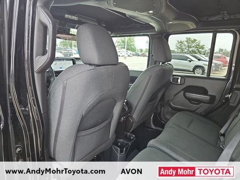 Used 2024 Jeep Wrangler Unlimited Sport AWD/4WD image 26