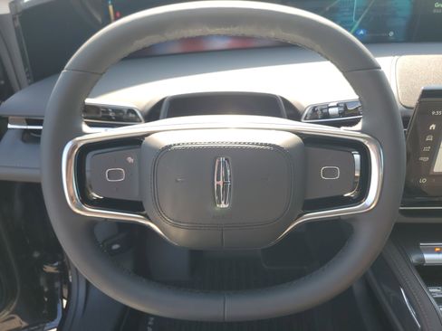 New 2026 Lincoln Nautilus Reserve w/ Jet Appearance Package AWD/4WD image 16