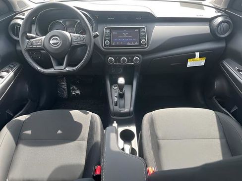 Certified 2025 Nissan Kicks Play S FWD image 11