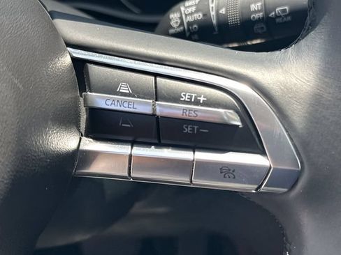 Used 2023 MAZDA CX-30 AWD 2.5 S w/ Premium Package image 22