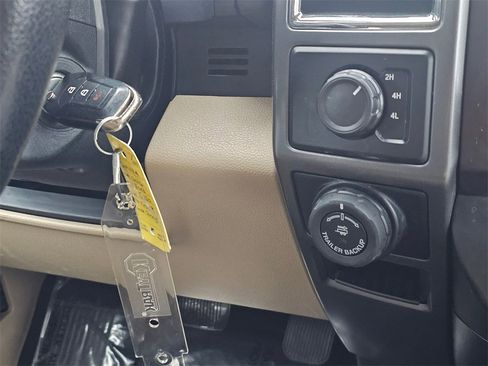 Used 2016 Ford F150 XLT w/ Equipment Group 301A Mid image 30