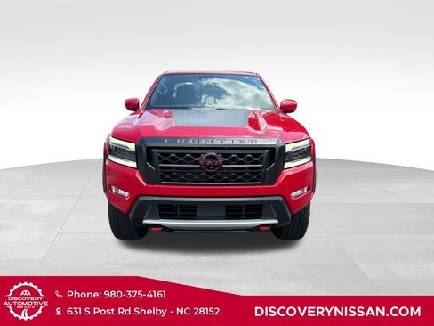 Certified 2022 Nissan Frontier PRO-4X w/ Pro-4X Premium Package AWD/4WD image 2