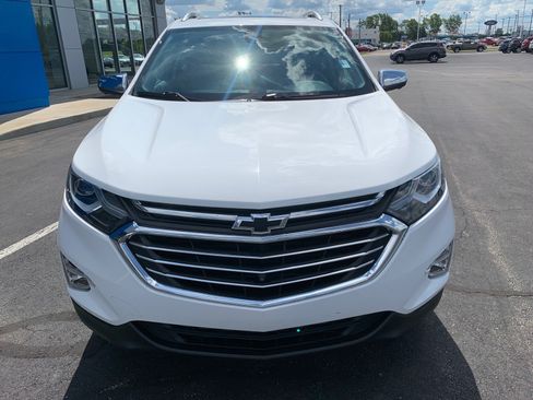 Used 2020 Chevrolet Equinox Premier AWD/4WD image 2