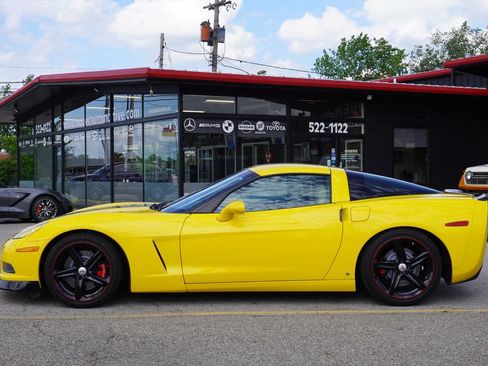 Used 2008 Chevrolet Corvette Coupe w/ Preferred Equipment Group RWD image 4
