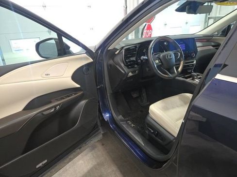 Used 2023 Lexus RX 350 Premium Plus image 9