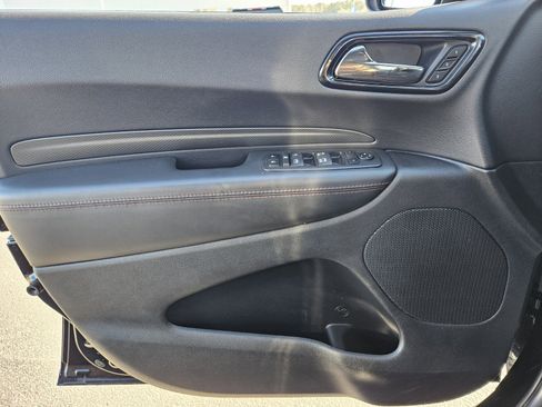 Used 2024 Dodge Durango GT image 30