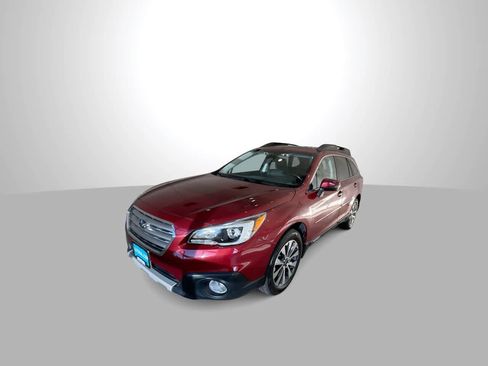 Used 2015 Subaru Outback 3.6R Limited AWD/4WD image 4