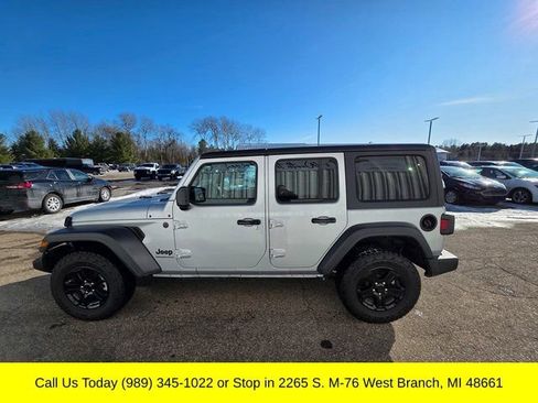 Used 2023 Jeep Wrangler Unlimited Sport image 2