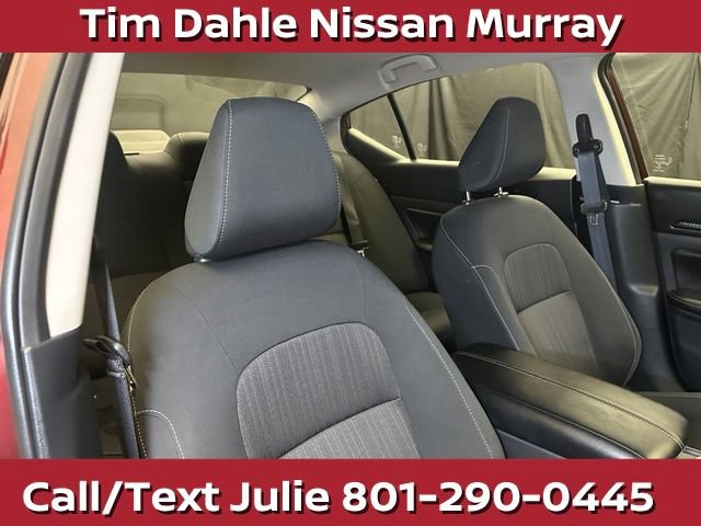 Used 2025 Nissan Altima 2.5 SV AWD/4WD image 16