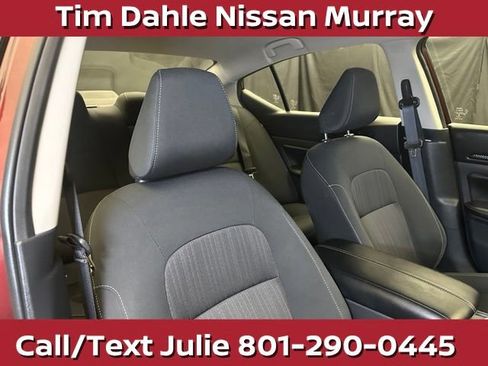 Used 2025 Nissan Altima 2.5 SV AWD/4WD image 16