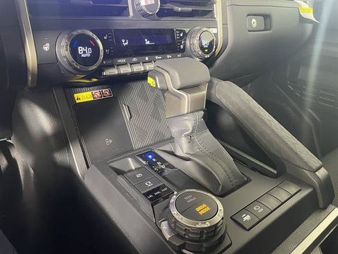 New 2026 Toyota Tacoma Limited AWD/4WD image 21