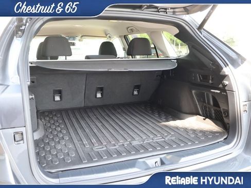 Used 2022 Subaru Outback Premium image 16