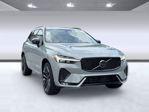 New 2026 Volvo XC60 B5 Ultra w/ Protection Package Premier AWD/4WD image 7