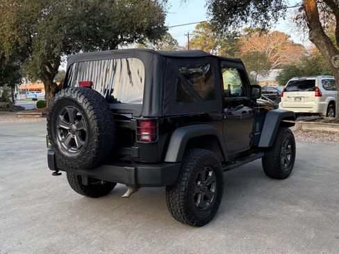 Used 2013 Jeep Wrangler Sport w/ Connectivity Group image 11