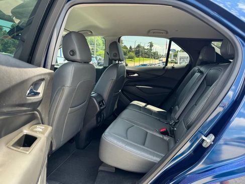 Used 2022 Chevrolet Equinox LT FWD image 10