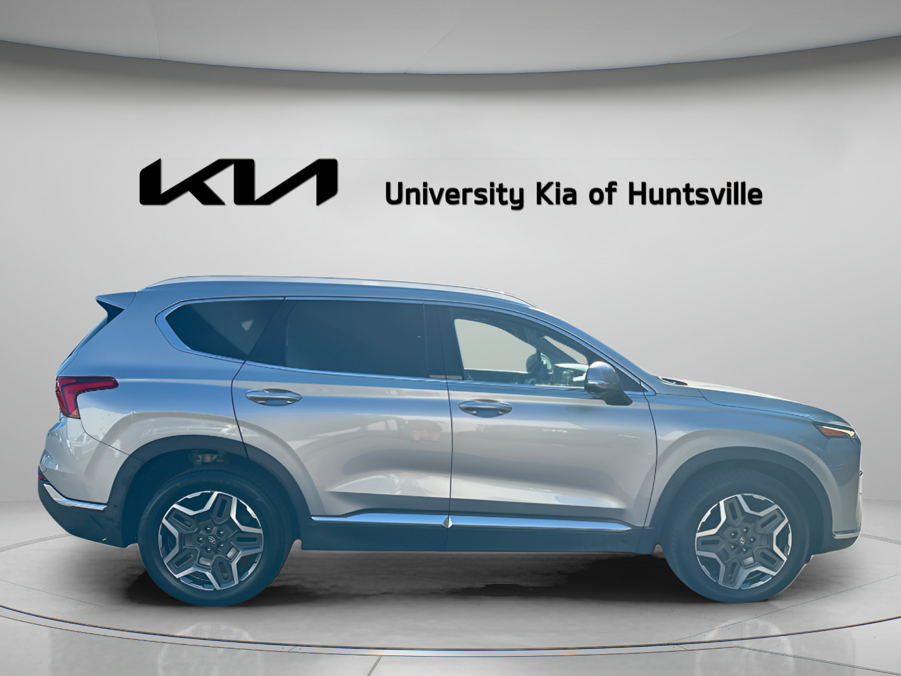 Used 2022 Hyundai Santa Fe Limited FWD image 9