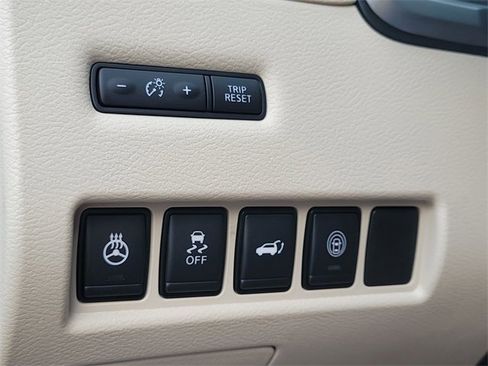 Certified 2024 Nissan Murano SL image 31