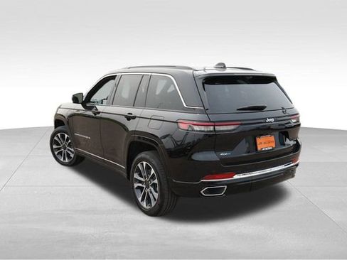 Used 2024 Jeep Grand Cherokee Overland w/ Advanced Protech Group III image 7