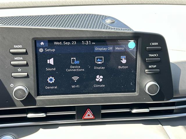 New 2026 Hyundai Elantra Sport FWD image 13