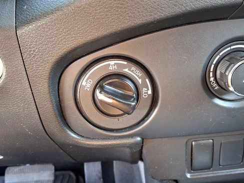 Used 2023 Nissan Frontier S w/ Technology Package image 22