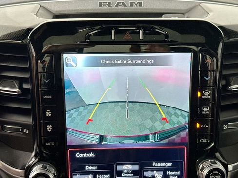 Used 2021 RAM 1500 Laramie w/ Sport Appearance Package image 12