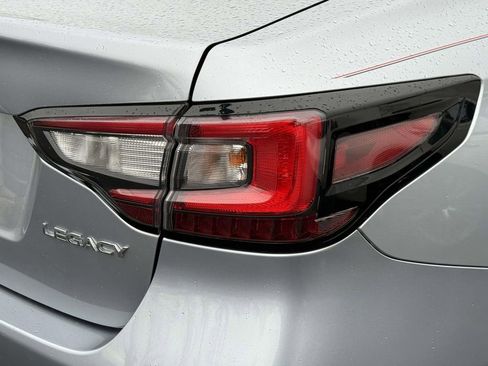 Used 2021 Subaru Legacy Premium image 28