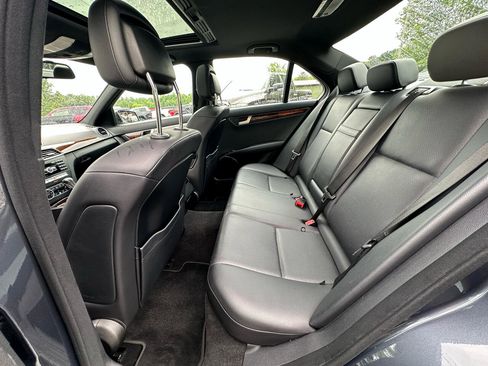 Used 2014 Mercedes-Benz C 250 Sedan image 9
