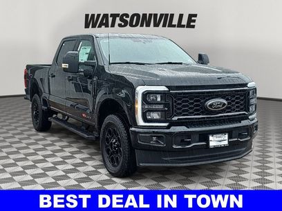 New 2026 Ford F250 Lariat w/ Black Appearance Package