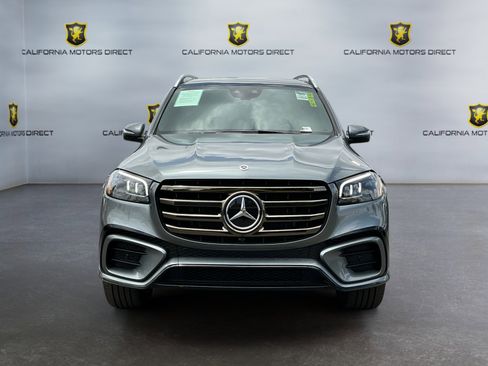 Used 2025 Mercedes-Benz GLS 450 4MATIC image 2
