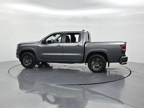 Used 2026 Nissan Frontier SV RWD image 7