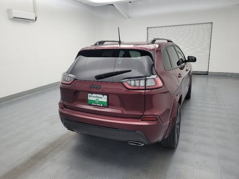 Used 2019 Jeep Cherokee High Altitude AWD/4WD image 7