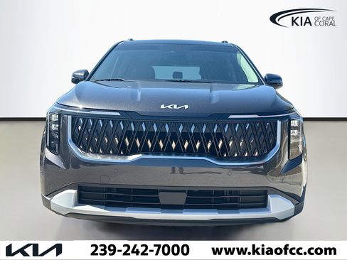 New 2026 Kia Carnival EX FWD image 7