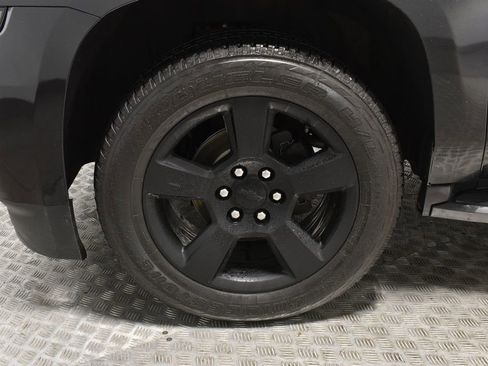 Used 2019 Chevrolet Tahoe LT image 34