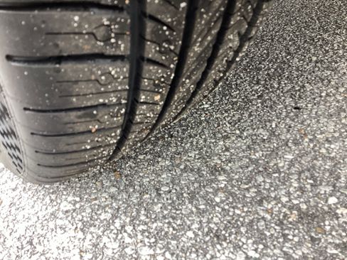 Certified 2023 Volvo XC60 B5 Ultimate w/ Climate Package image 12