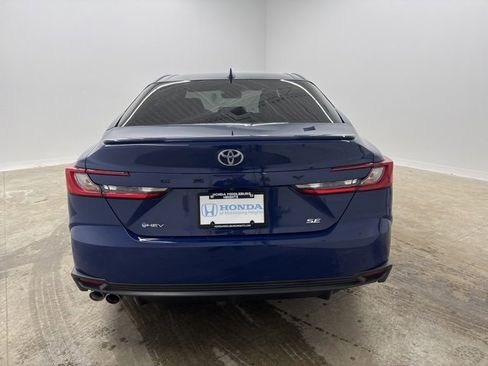 Used 2025 Toyota Camry SE w/ Multimedia Upgrade Package image 6