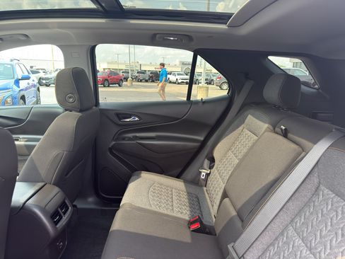 Certified 2024 Chevrolet Equinox LT w/ LPO, Floor Liner Package AWD/4WD image 33