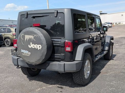 Used 2017 Jeep Wrangler Unlimited Sport w/ Quick Order Package 24S AWD/4WD image 5