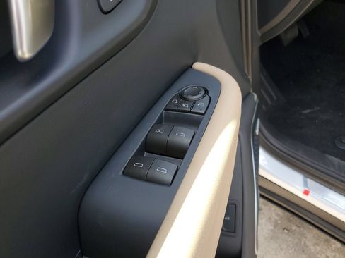 New 2026 Buick Enclave Preferred w/ Power Package FWD image 18