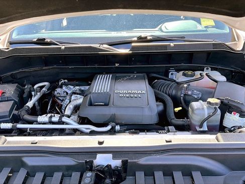 Used 2023 Chevrolet Silverado 1500 RST w/ Convenience Package II AWD/4WD image 36