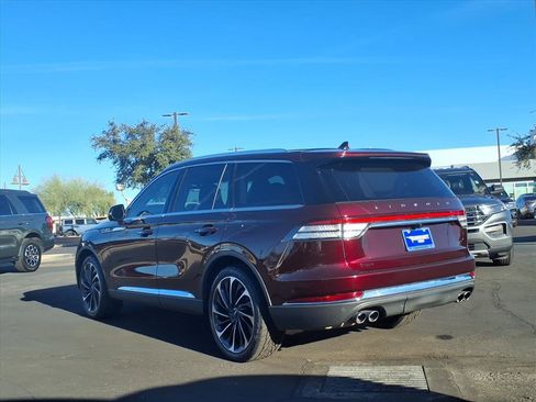 Used 2020 Lincoln Aviator Reserve w/ Equipment Group 202A image 4